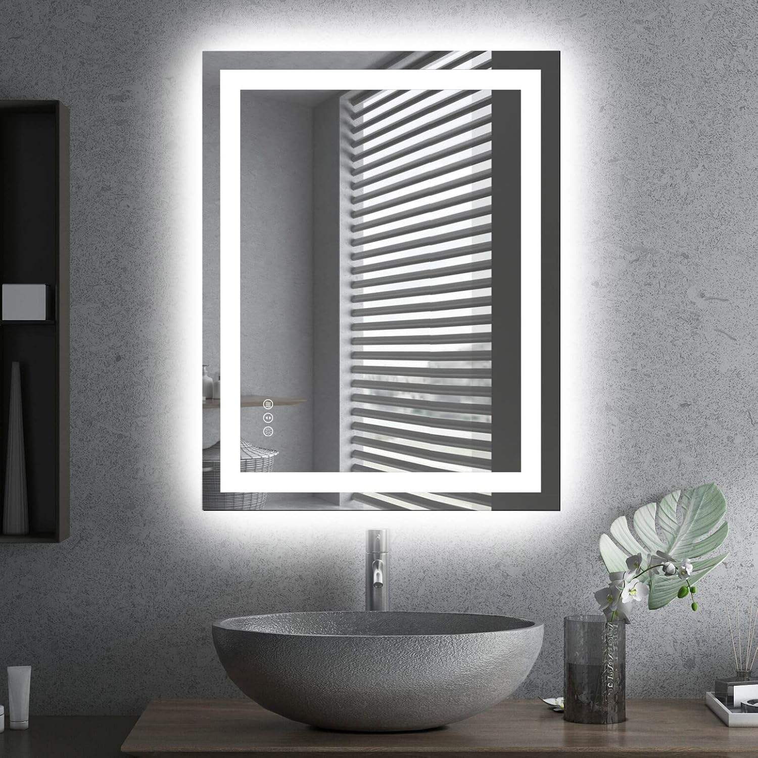 bathroom mirror with dimmable lights