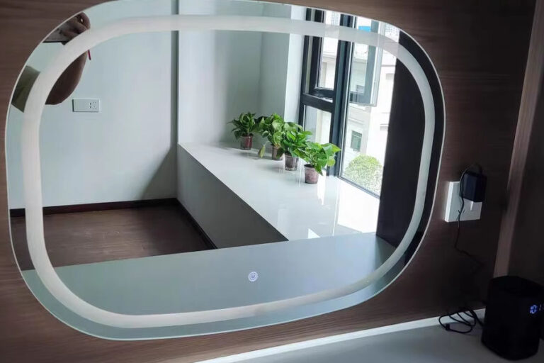 LED vanity mirror with intelligent touch