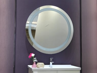 Round LED bathroom mirror 